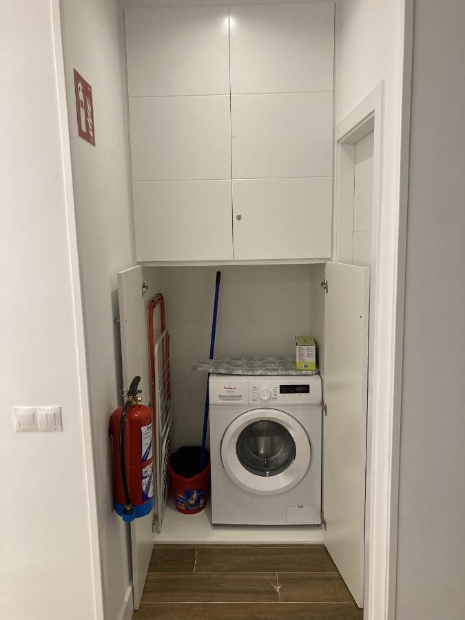 Nuevo Piso Retiro Apartment Madrid Luaran gambar